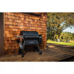 Traeger Ironwood 885 Wi-Fi Wood Pellet Grill, Black