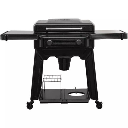 Traeger Flatrock 26 In. 2-Zone Gas Griddle